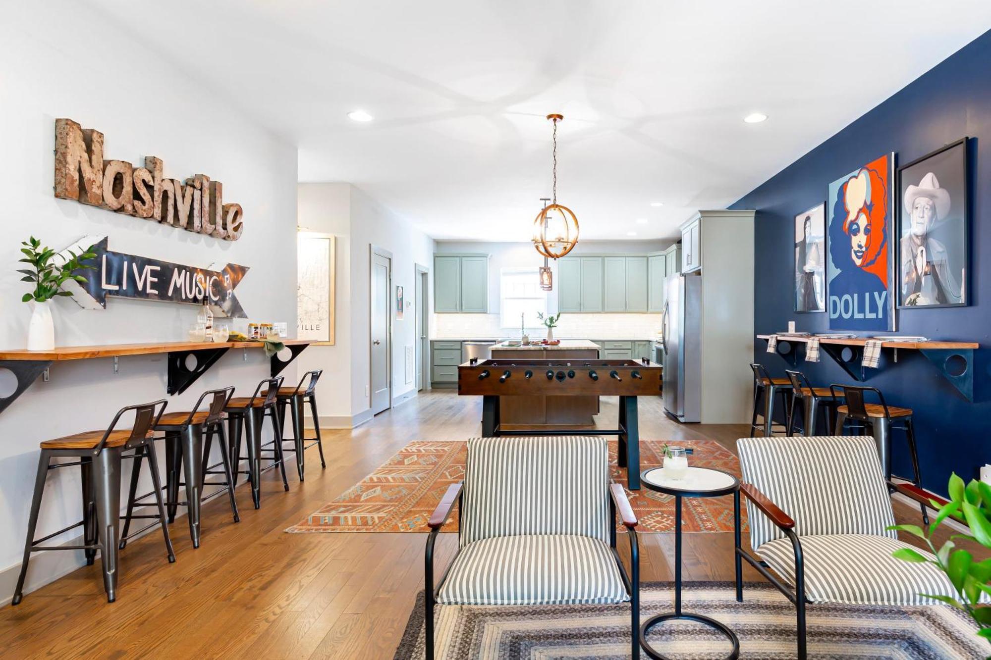 Waverly By Avantstay Nashville-Inspired Townhome W Luxury Kitchen Pool Table Exterior foto